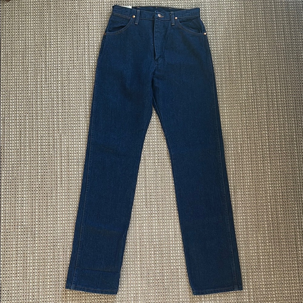 WOMAN’S WRANGLER COWBOY CUT SLIM FIT